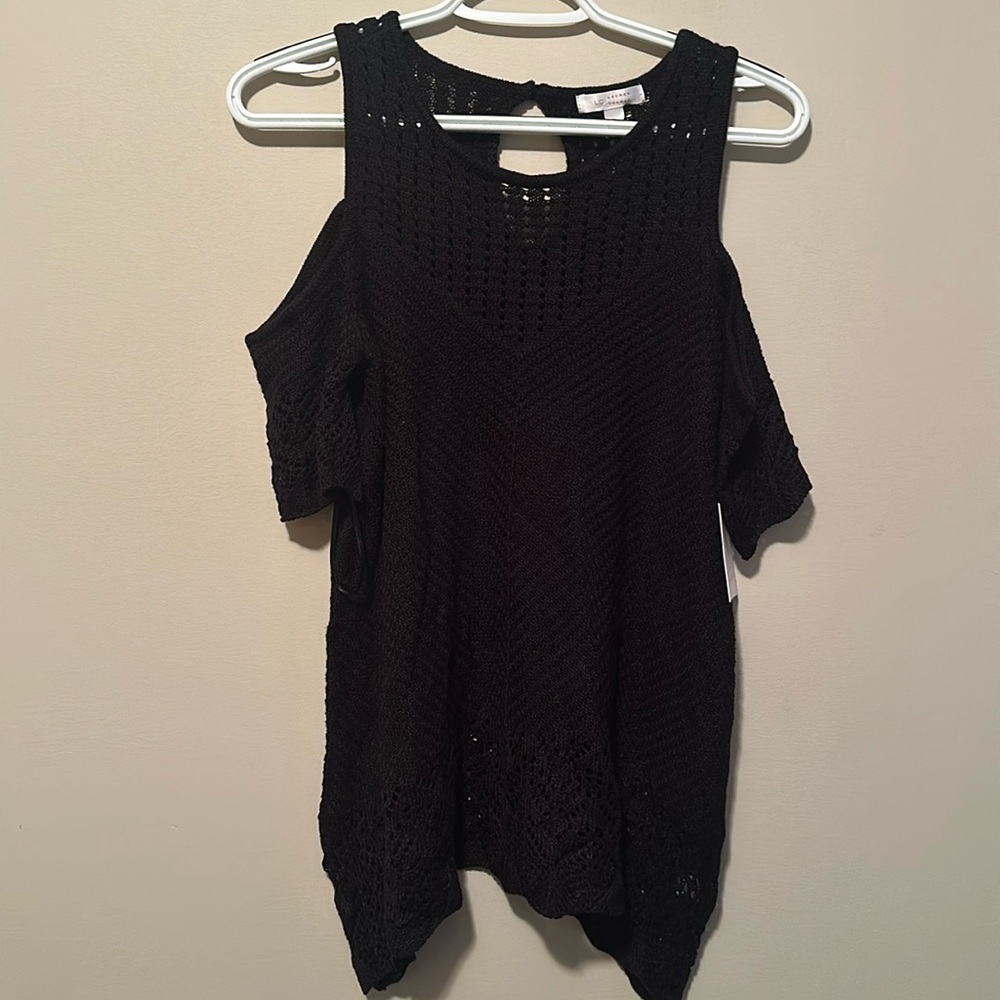 *NWT* LC Lauren Conrad cold shoulder Small